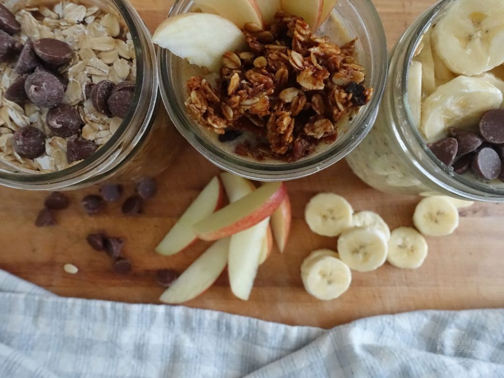 close up of the top view of three different overnight oat variations to show the different topping options