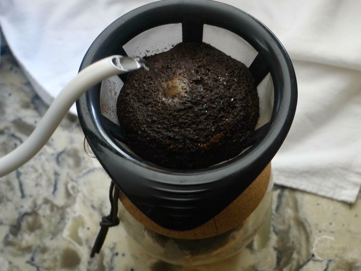 second pour hand drip coffee